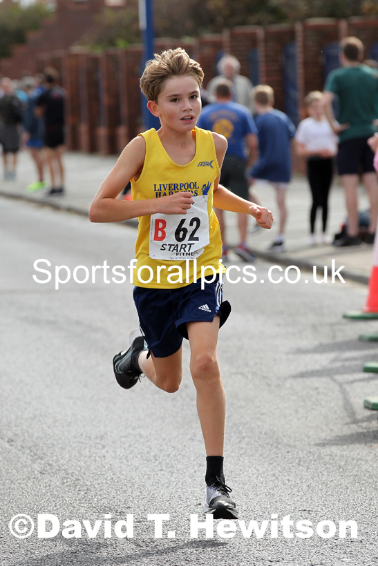 Boys under-15s 2021 Northern 6 and 4 Stage and Young Athletes Road Relays, Redcar. Photo: David T. Hewitson/Sports for All Pics